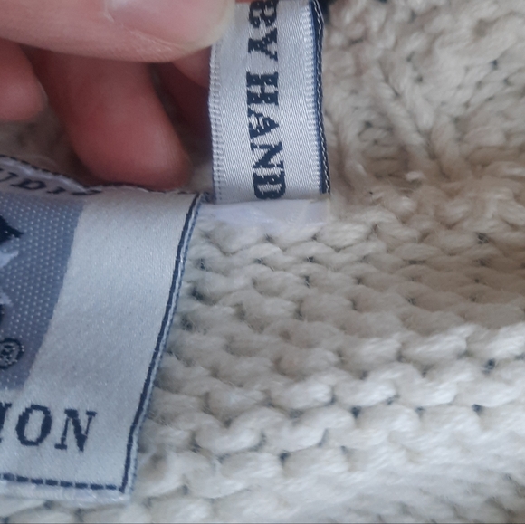 Vintage 90s Southwestern Pattern Embroidered and Beaded Hand Knit Sweater | S - Picture 14 of 16